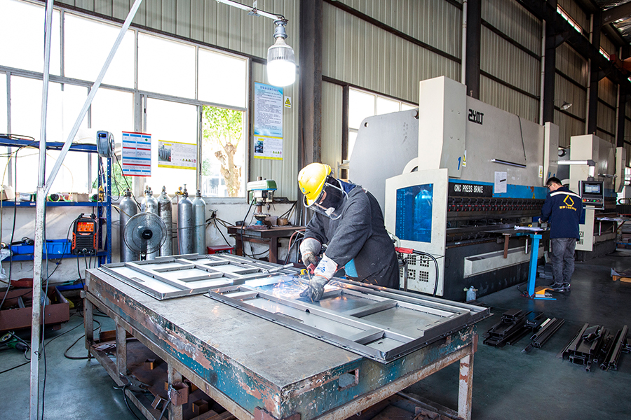 Winda domowa Suzhou Dongao Co., Ltd.